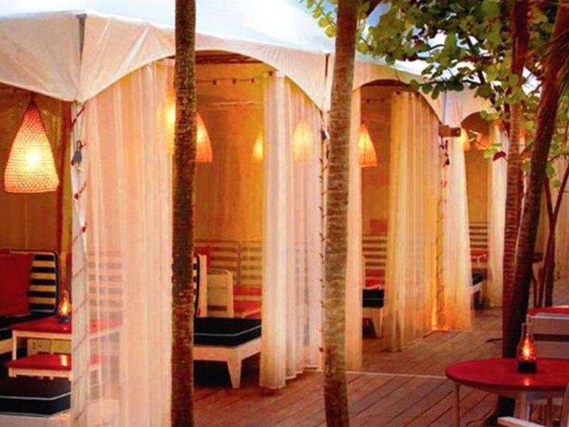 The Raleigh Hotel Miami Beach Exterior foto